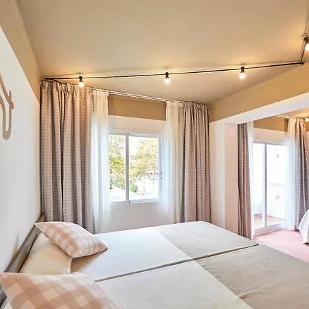 Tent Hotel 3*